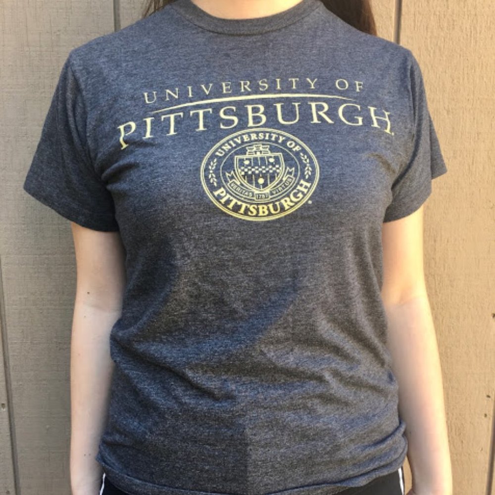 University of Pittsburgh grey t-shirt